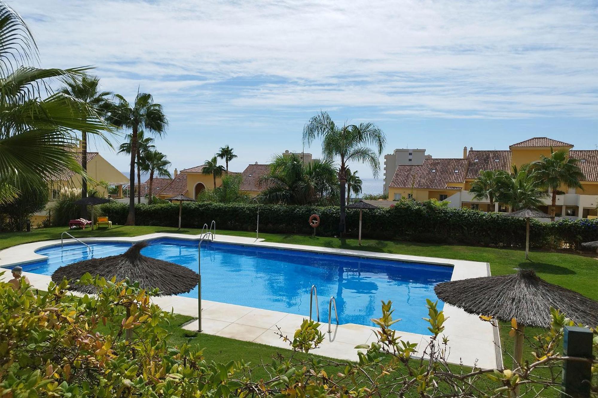 Puertosol 2 Apartment Estepona Exterior photo