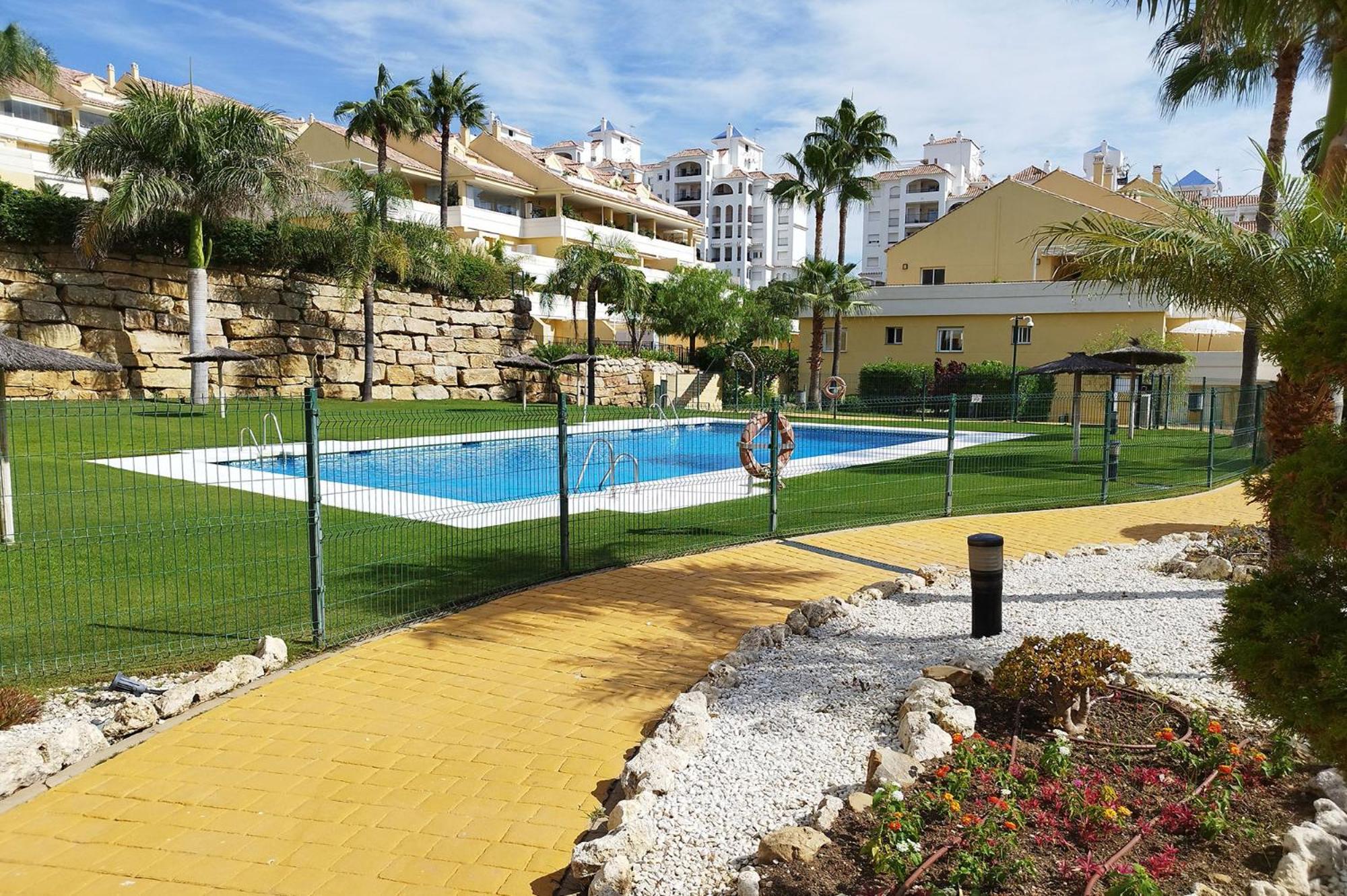 Puertosol 2 Apartment Estepona Exterior photo