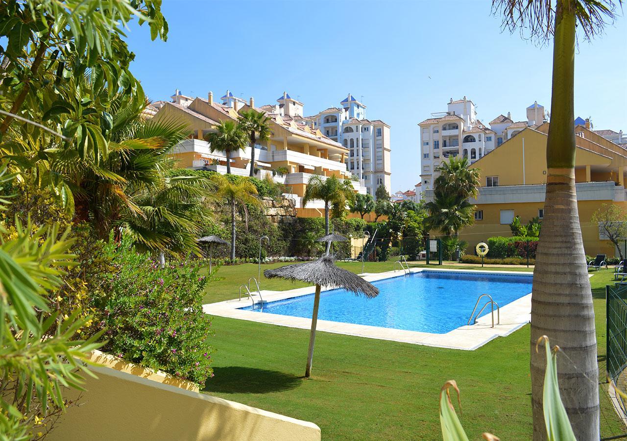 Puertosol 2 Apartment Estepona Exterior photo